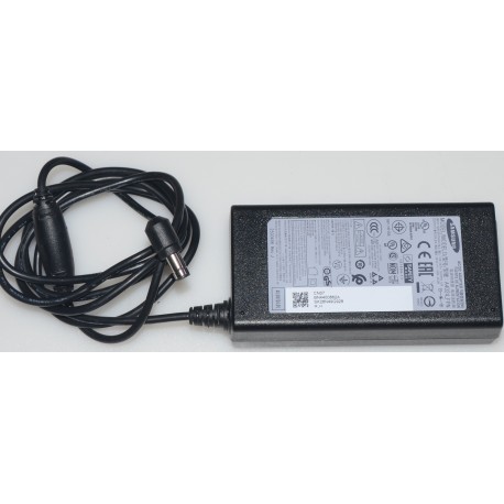 SAMSUNG BN44-00862A AC ADAPTER