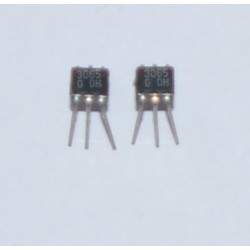 2SC3065 TRANSISTOR (2 PCS) NEW