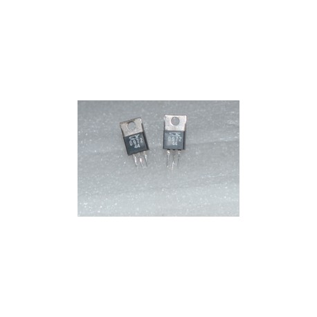 2SD972 TRANSISTOR (2 PCS) NEW