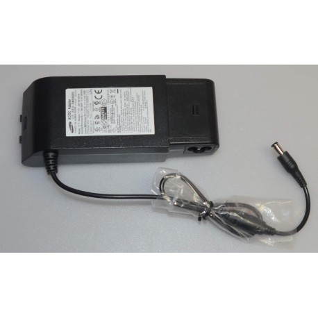 SAMSUNG BN44-00394J (AD-3014STN) AC Adaptor (Original)