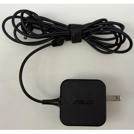 ASUS 0A001-00771600 AC ADAPTER (33W)