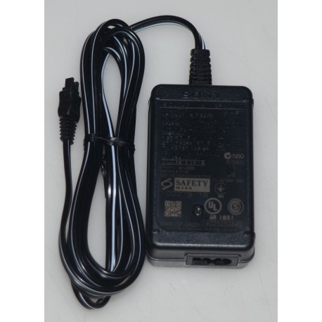 SONY 1-490-430-22 AC ADAPTER 1-490-430-49, AC-L200D - NEW