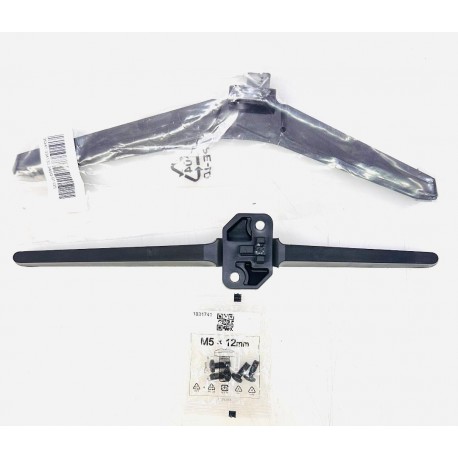 HISENSE 334133 STANDS