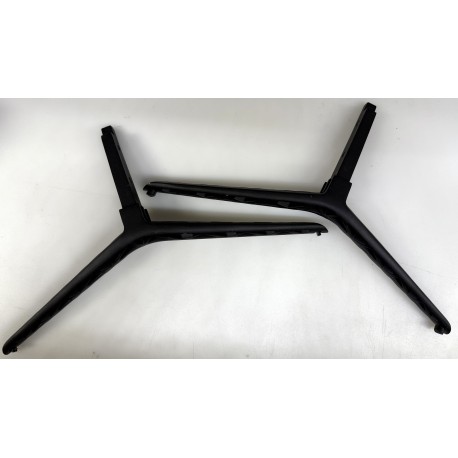 VIZIO 16-E70 TV STAND/LEGS (SEE NOTE)
