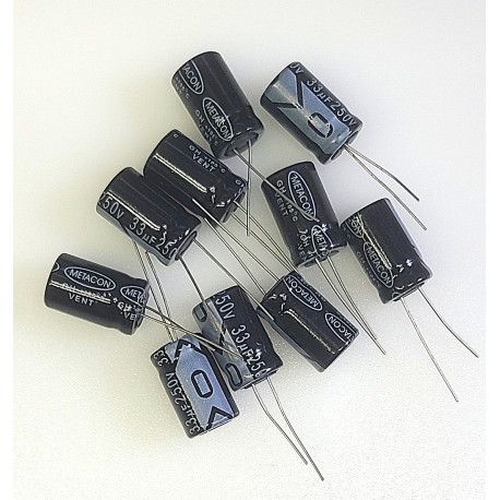 METACON 33UF, 250V RADIAL CAPACITOR (10 PCS) - NEW