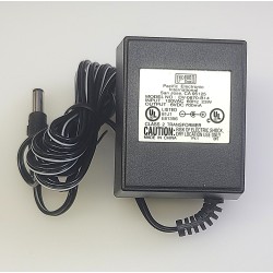 PACIFIC ELECTRONIC DV-0670-B14 AC ADAPTER DV0670B14 (6V, 700mA)